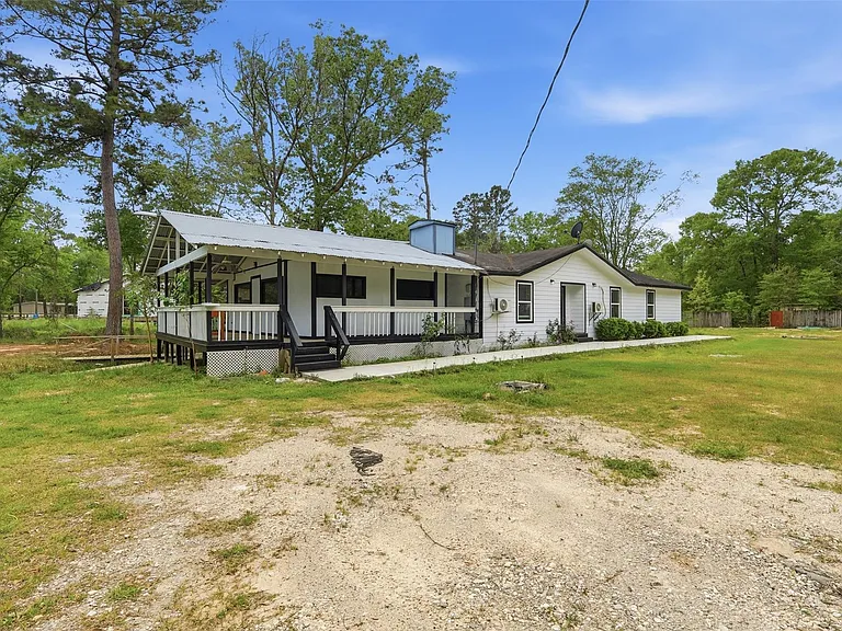 26462 Spanish Oaks Dr — Photo 4