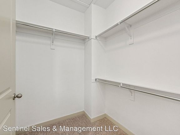 5th image of 3382 W Waterbury Dr