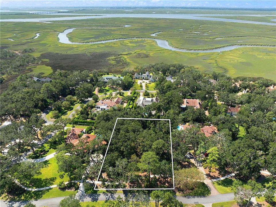 1st image of 303 Hawkins Island Dr