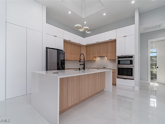 4th image of 2519 Gleason Parkway Cpe