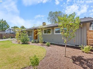 9545 SW 90th Ave, Portland, OR 97223
