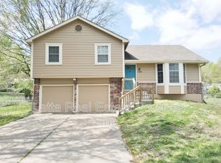 15506 Ann Ave, Belton, MO 64012