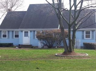 58 Pilgrim Ln, Manchester, CT 06040