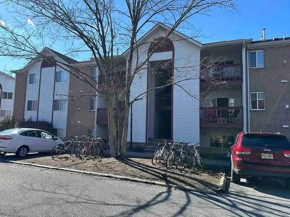 403 Berryfield Ln APT F, Blacksburg, VA 24060