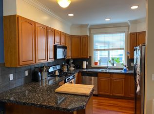 7809B 12th Ave NE, Seattle, WA 98115