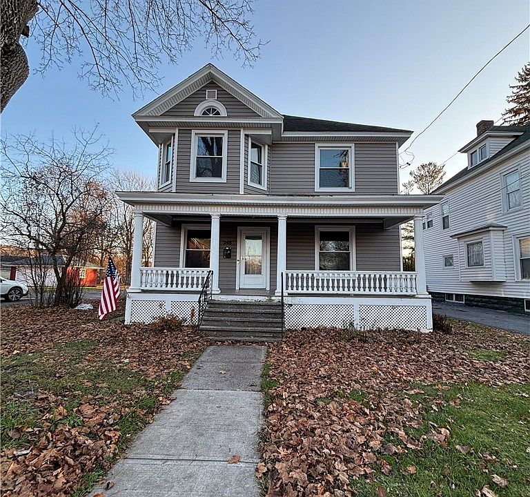 1st image of 248 Flower Ave E