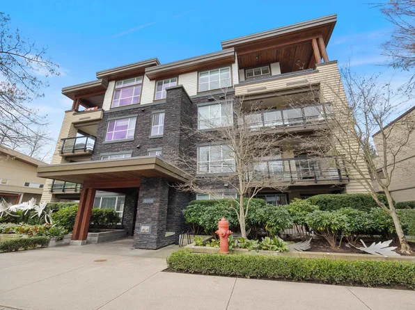 3205 Mountain Hwy #316, North Vancouver, BC V7K 0A3