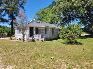215 Dock Autry Ln, Roseboro, NC 28382