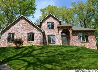 609 Henderson Pointe Trl, Freeburg, IL 62243