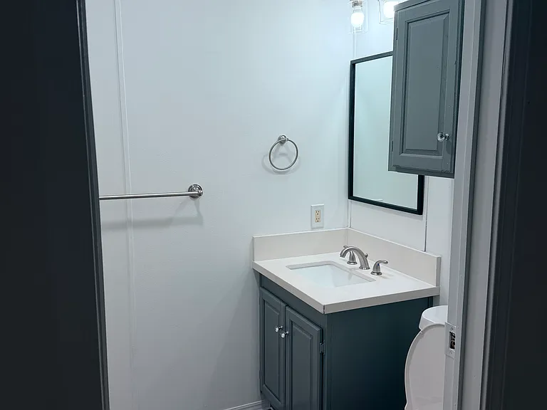 4539 Rose Ln — Photo 20