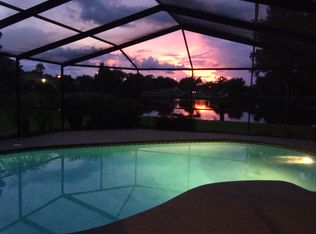 3909 Dunaire Dr, Valrico, FL 33596