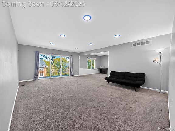 3rd image of 2449 Mulberry Sq APT 32