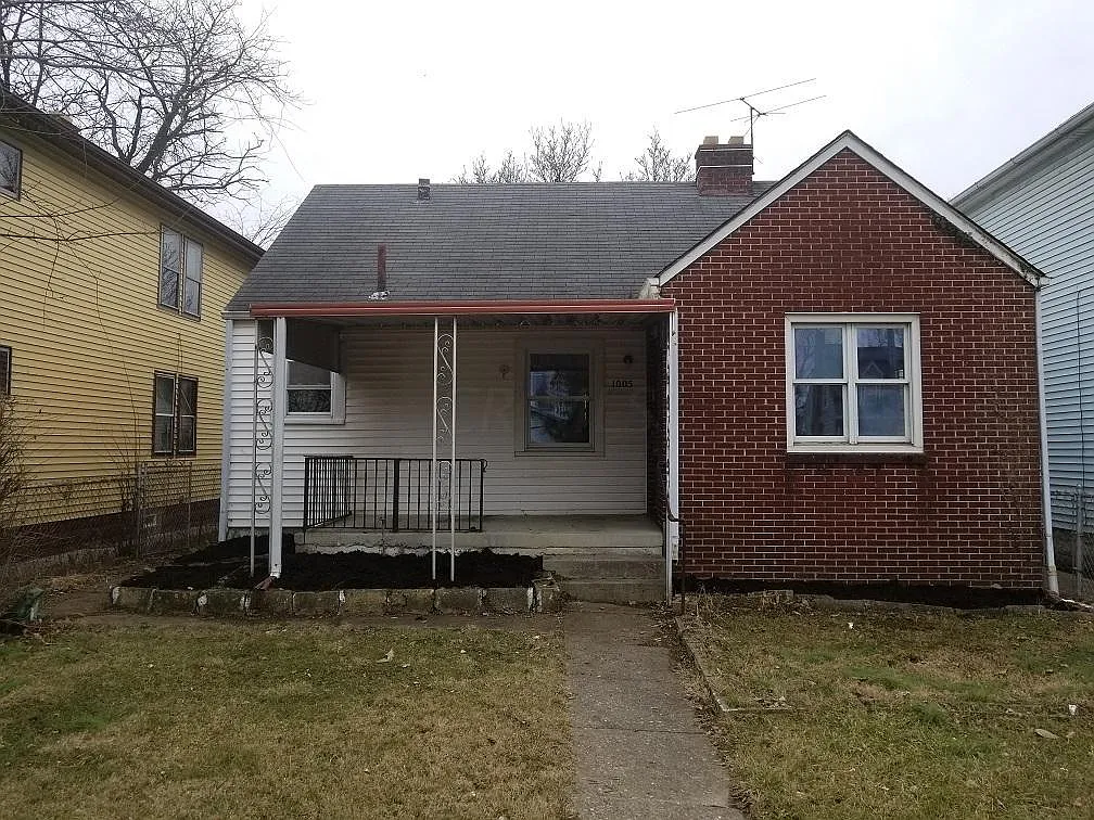 1005 E 17th Ave photo 1
