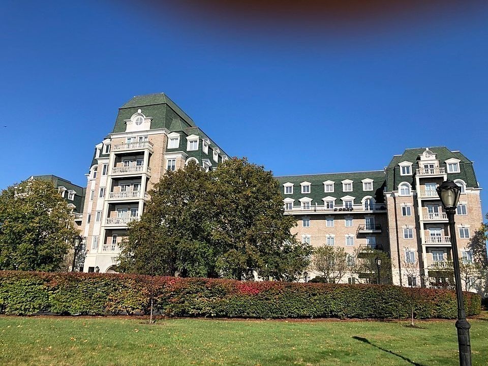 1st image of 100 Marina Dr APT 207