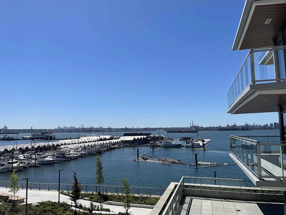785 Harbour Ave #407
