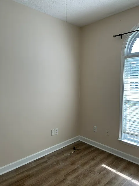 3 bed, 1260 sqft, $1,650 — Photo 3