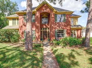 2014 Woodland Haven Rd, Houston, TX 77062