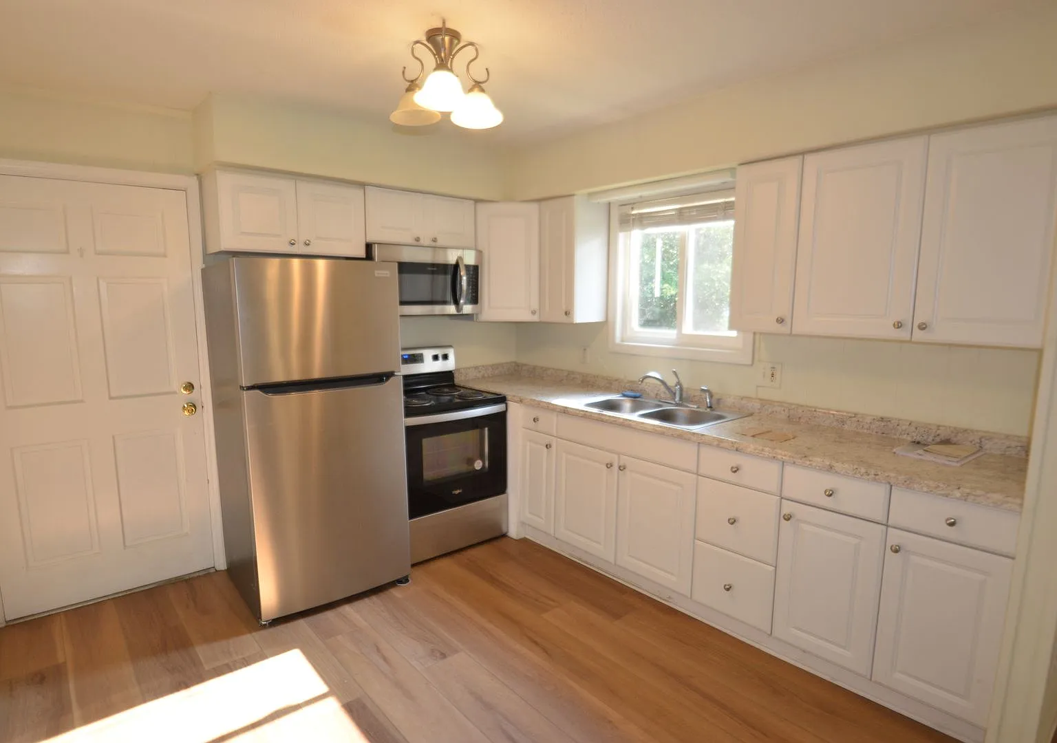 112 Bim — Photo 3