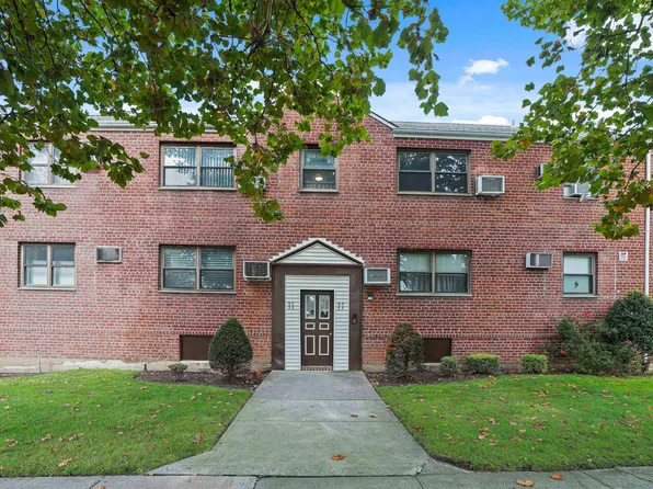 90-55 Shore Parkway image 22 of 24