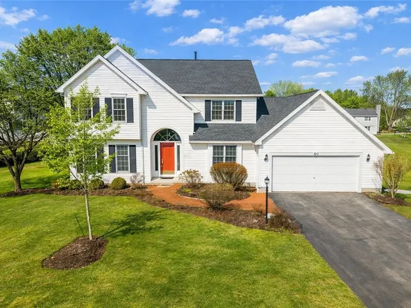 60 Eaglewood Cir, Pittsford, NY 14534