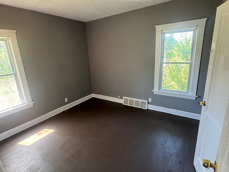 13605 Gainsboro Ave #2 — Photo 8