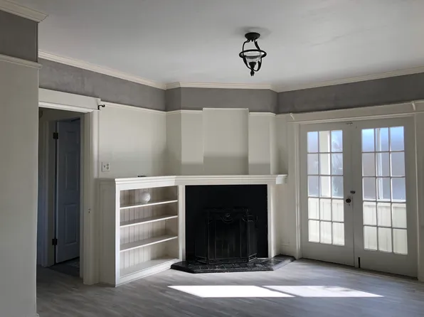 4385 Howe St #4, Oakland, CA 94611