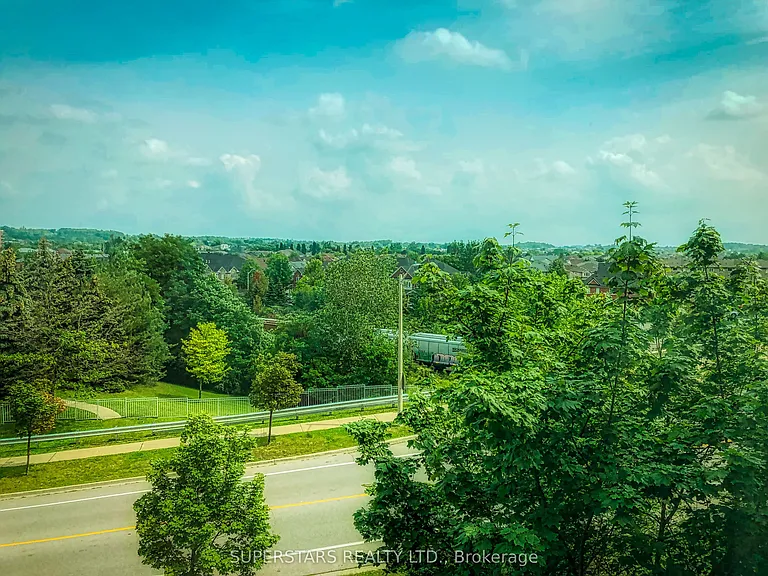 51 Baffin Ct #502 — Photo 4