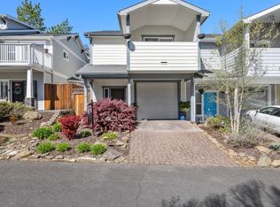 111 McCully Ln, Jacksonville, OR