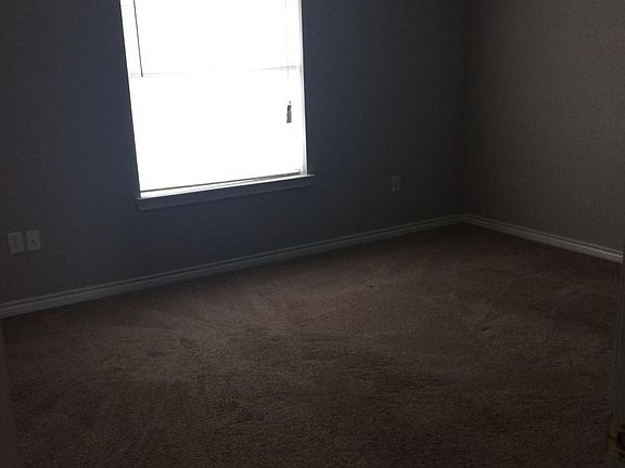 2nd image of 139 Ben Hogan Dr