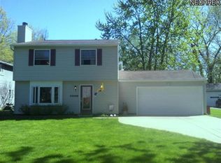 35348 Mondamin Dr, Eastlake, OH 44095