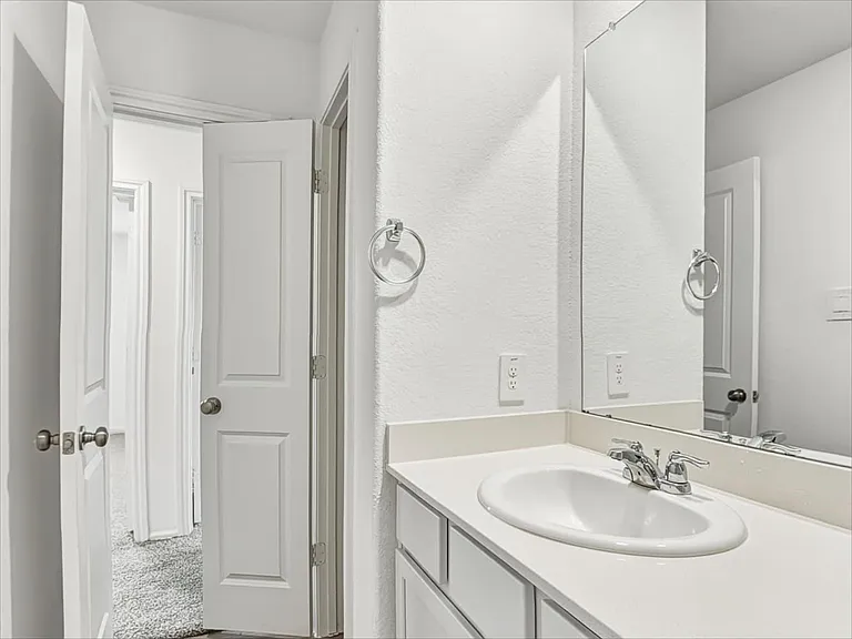 24130 Sundown View Ln — Photo 14