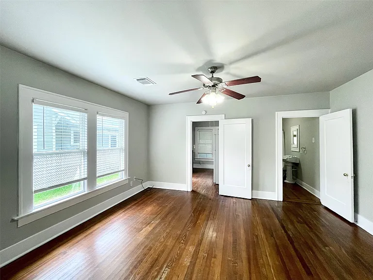 4009 Oak Ridge St — Photo 6