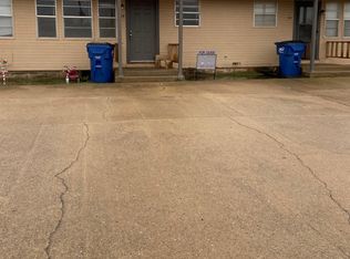 609 S 6th St, Noble, OK 73068