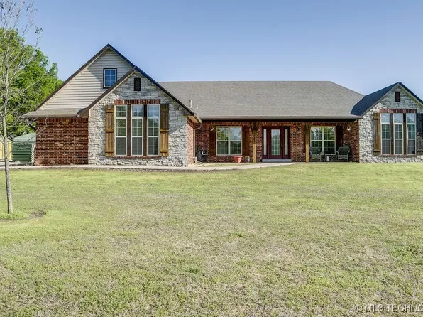 5495 E 475th Rd, Claremore, OK 74019