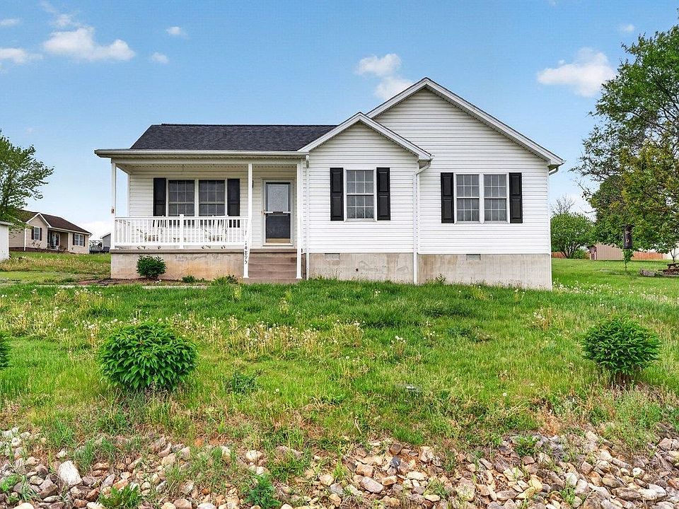 1st image of 14895 Woodcreek Ln