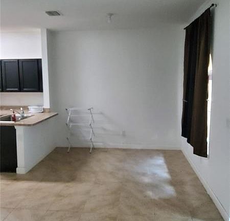 5th image of 3531 NW 29th Ct