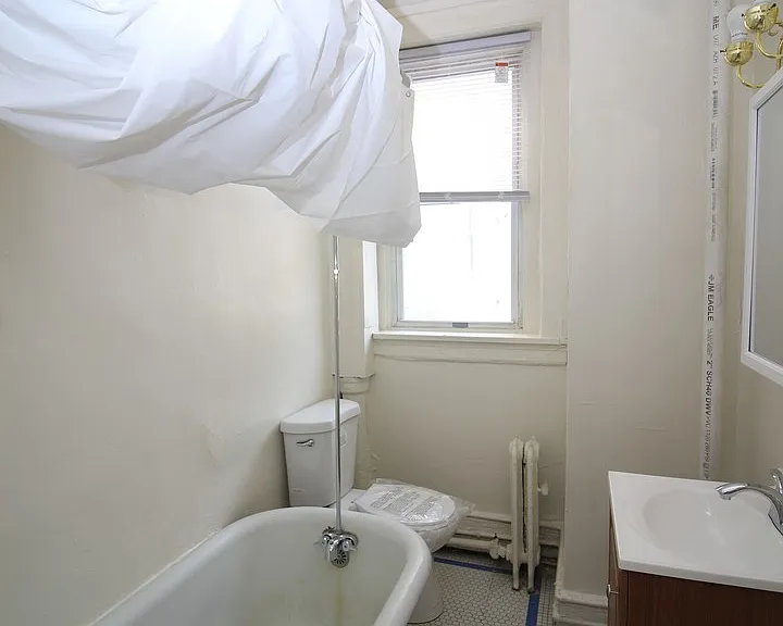 Avon Apartments — Photo 5