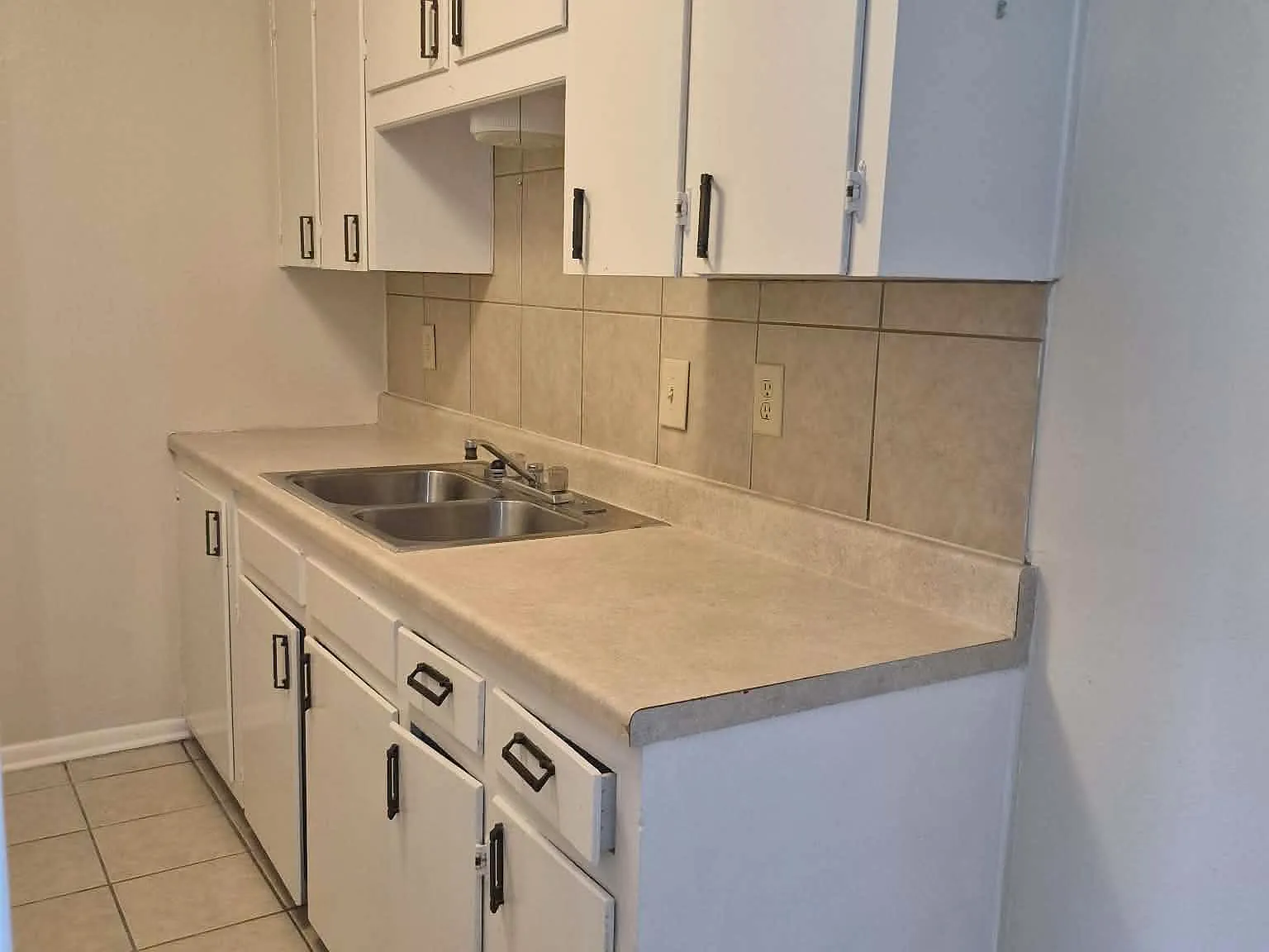 1 bed, 520 sqft, $600 — Photo 4