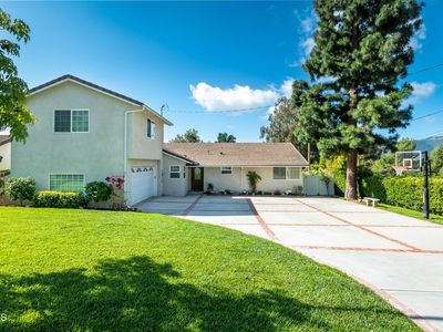2430 Cross St, La Crescenta, CA, 91214