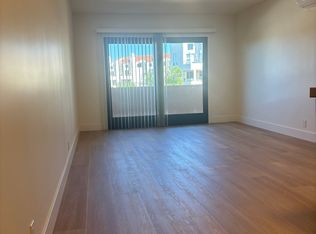 116 Rose Ave APT 11, Venice, CA 90291