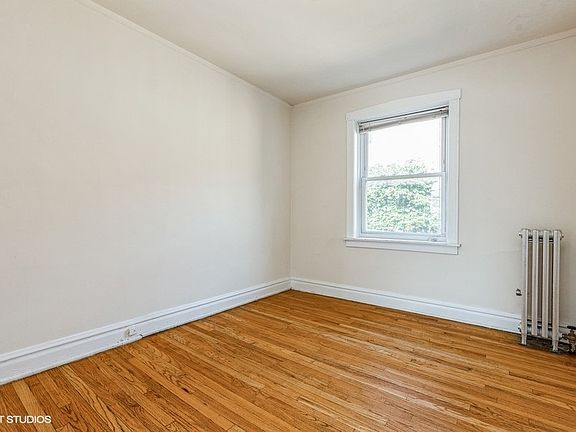 4th image of 2242 N Monticello Ave #Af242-2w