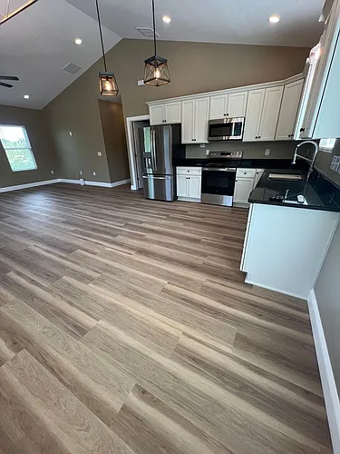 2052 Bay Dr Photo 1