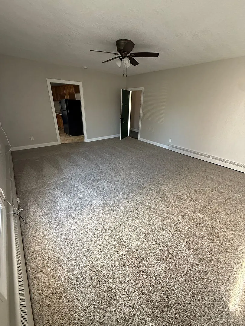 4th Street Apartments — Photo 4