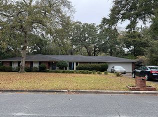 110 Montford Rd, Savannah, GA 31410