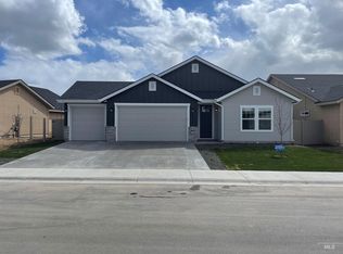 10617 N New Berlin Dr, Star, ID 83669