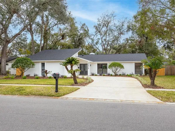 3426 Reynoldswood Dr, Tampa, FL 33618