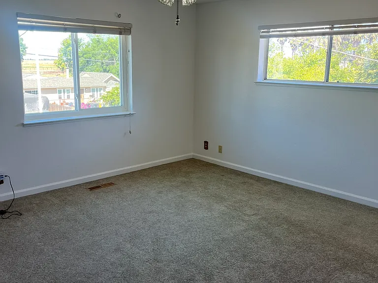 5014 Sandmound Blvd — Photo 9