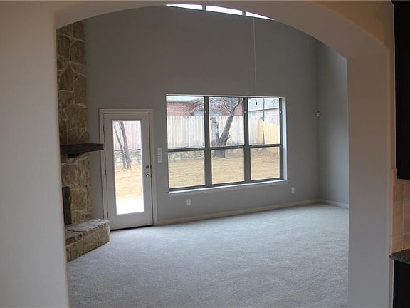 3rd image of 2121 Gregory Creek Dr