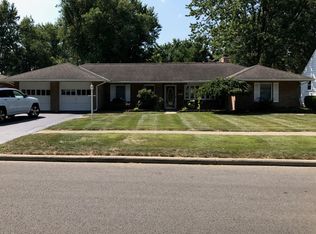 235 E Pearl St, Findlay, OH 45840