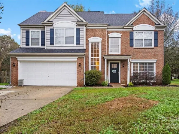 13500 Kibworth Ln, Charlotte, NC 28273